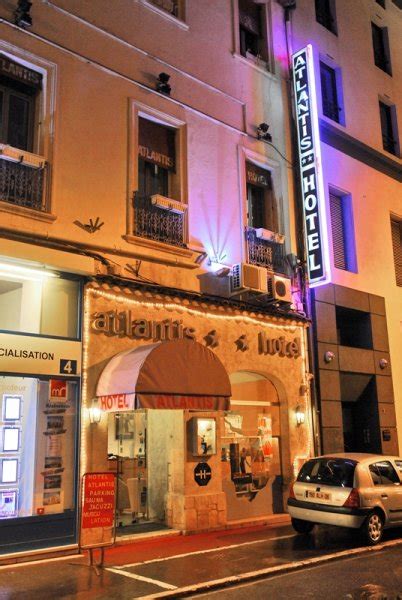 hostel cannes|hostelsclub cannes.